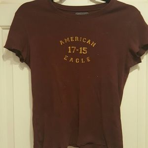 American Eagle Outfitters maroon tee