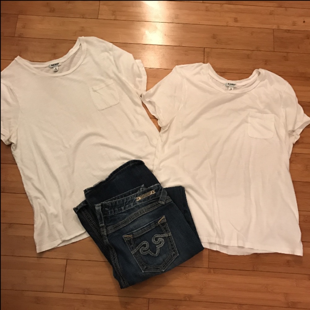 2 Old Navy Tees
