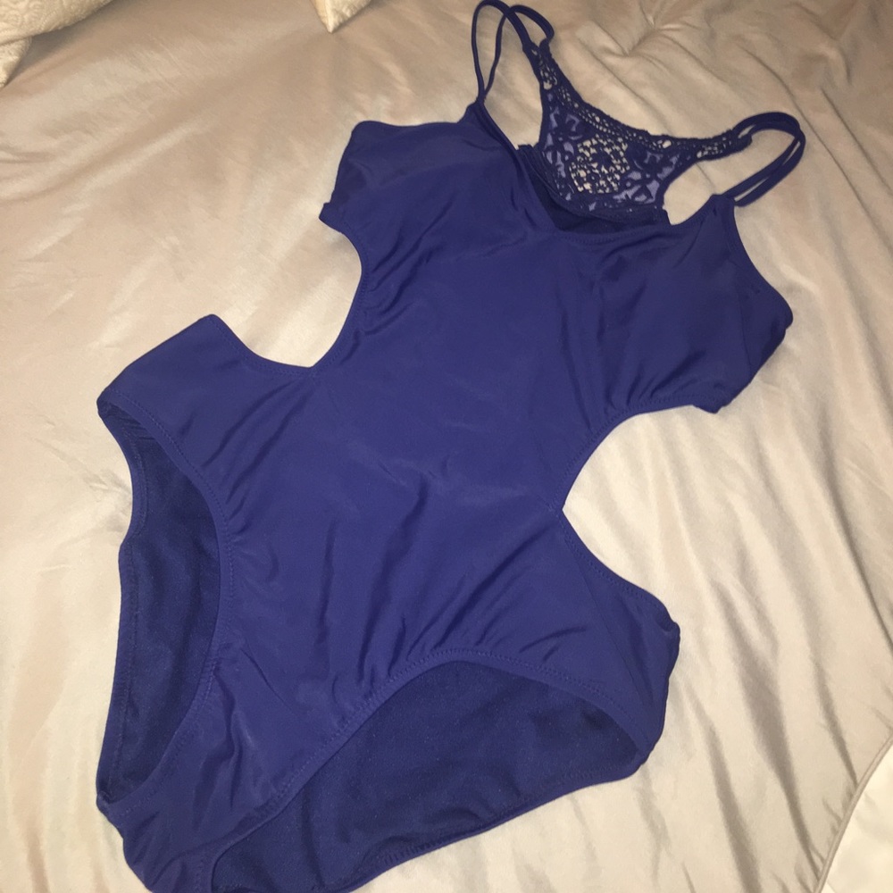 Jessica Simpson navy blue cut out one piece