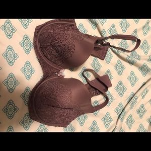 Victoria secret bra 38d