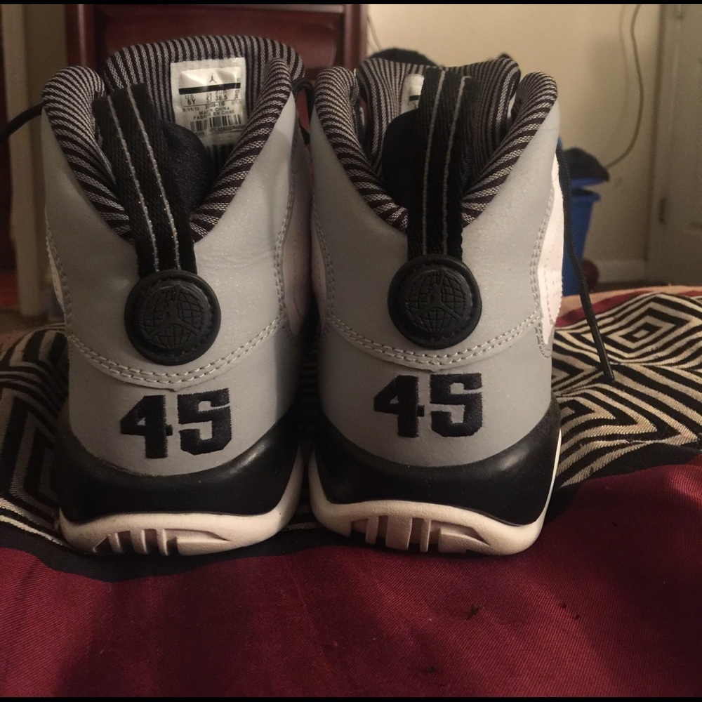 Jordan 9