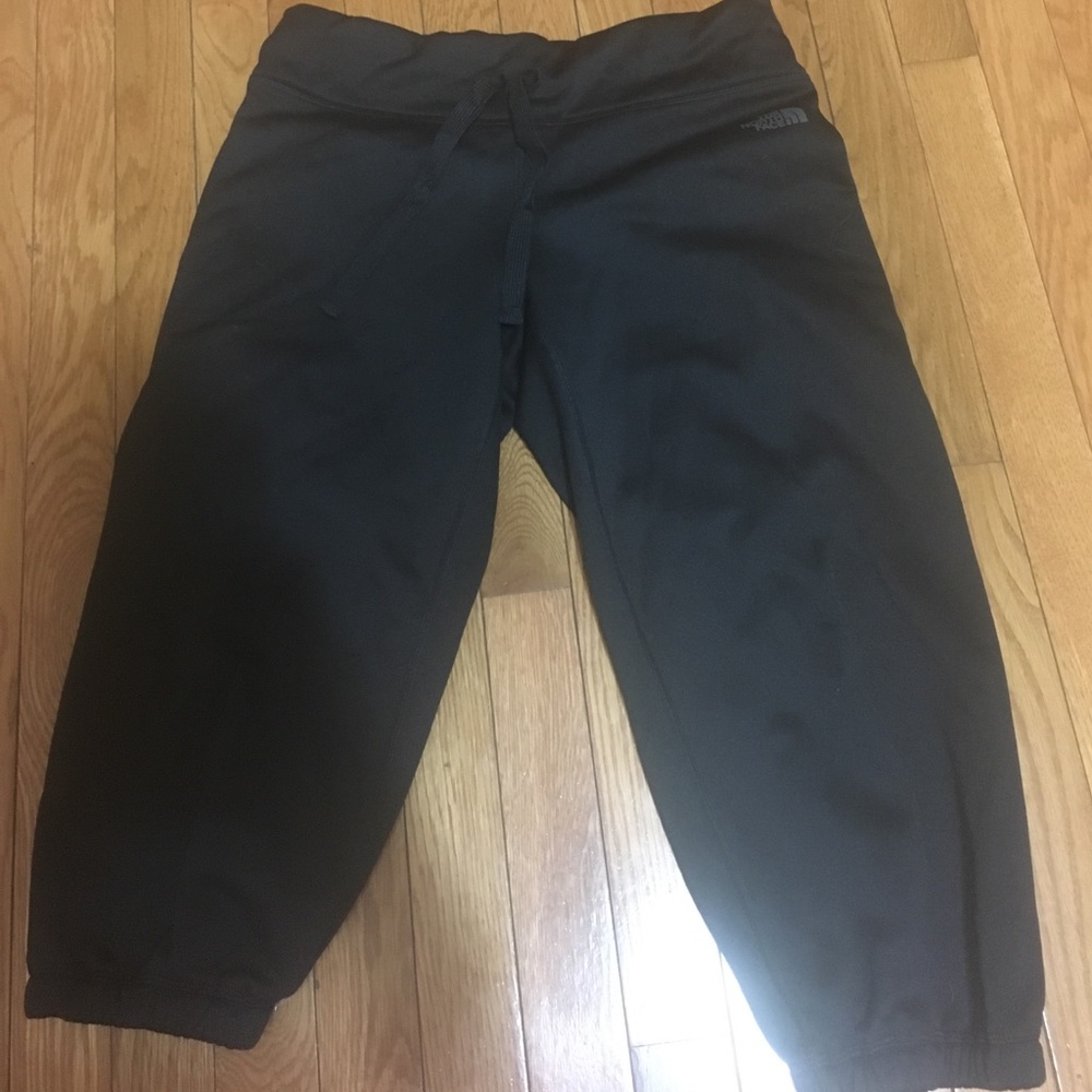 Northface capris