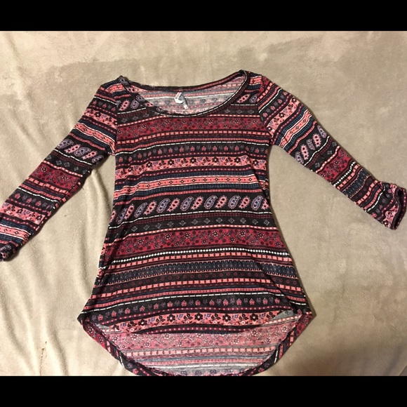 Wallflower Tops - 3/4 sleeve top