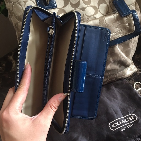 ❌❌SOLD❌❌ - Picture 3 of 5