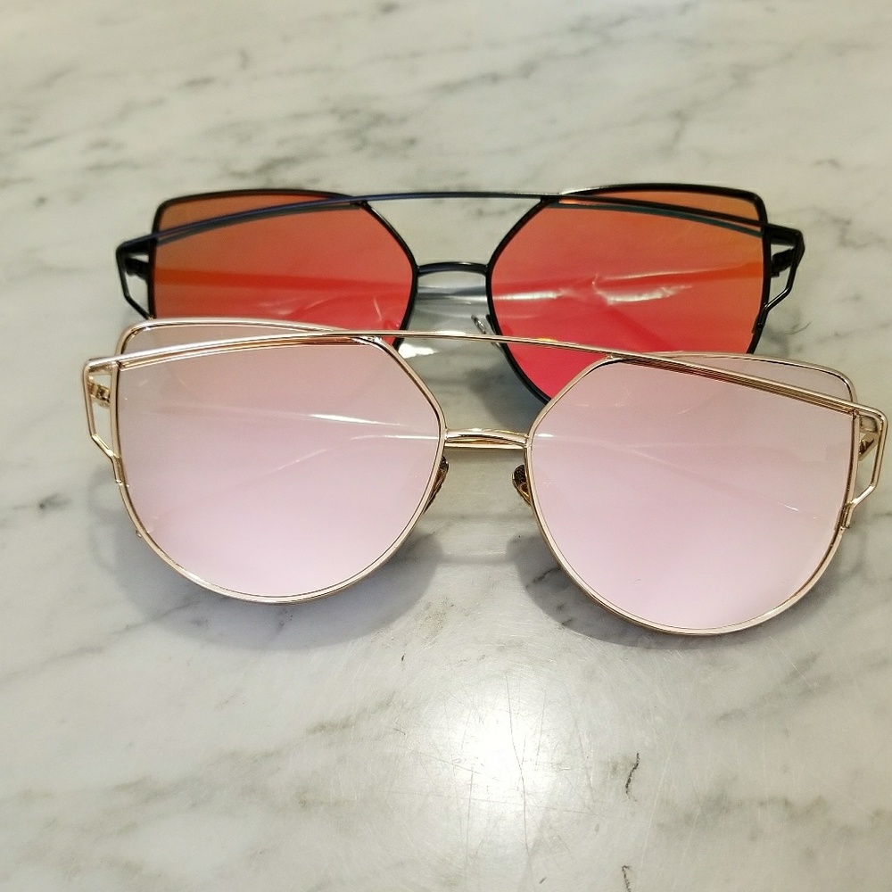 ๐ The KYLIE Mirrored Cat Eye Sunglasses - Picture 4 of 4