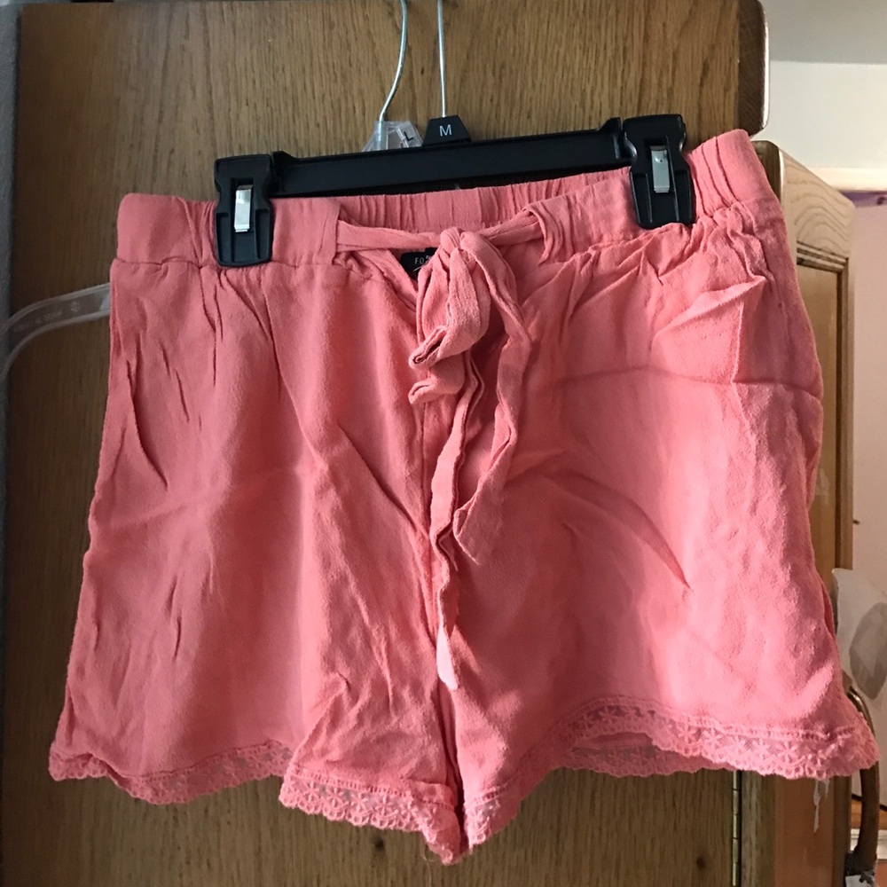 coral loose shorts