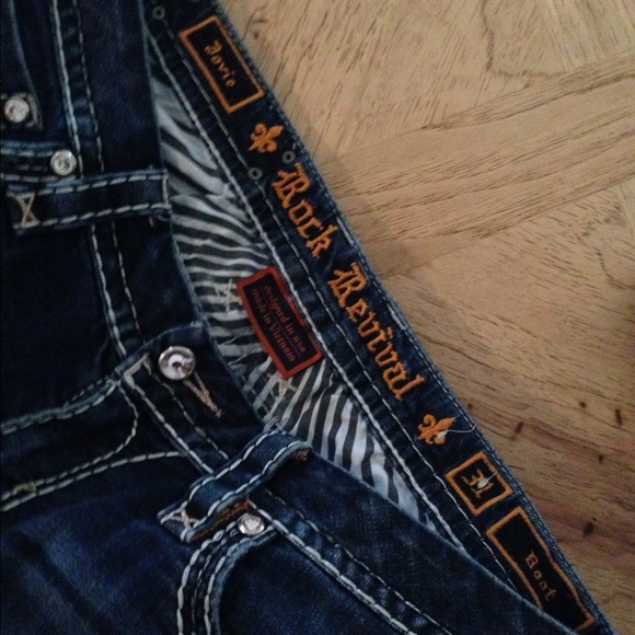 Size 31 ROCKS - Picture 4 of 5