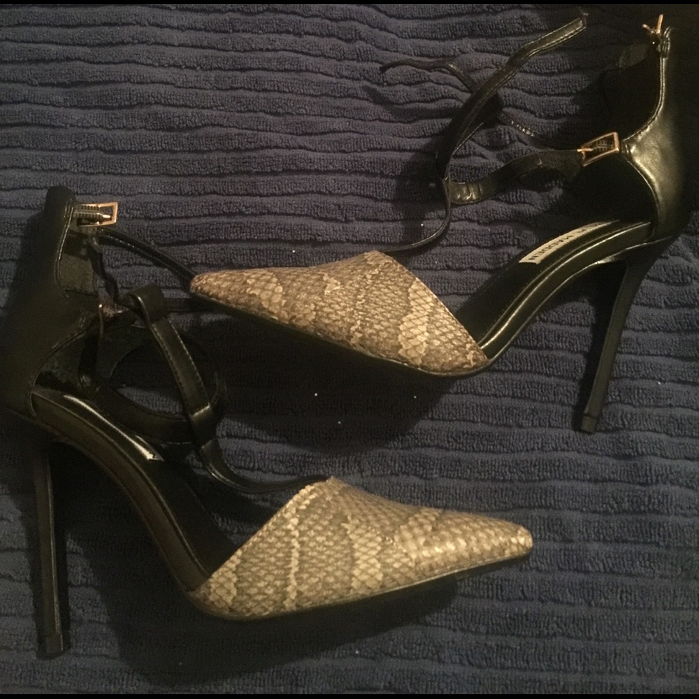 ❣️SALE❣️Steve Madden heels