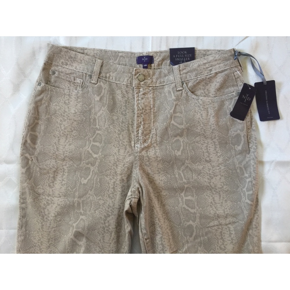 NWT NYDJ Original Slimming Fit Skinny Pants - Picture 3 of 5