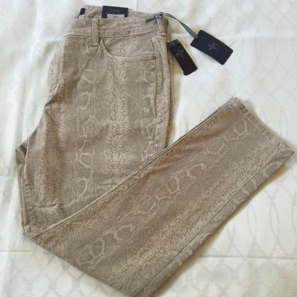 NWT NYDJ Original Slimming Fit Skinny Pants - Picture 5 of 5