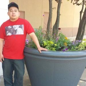 Meet your Posher, Hernández