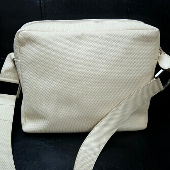 Bottega Veneta Italy Leather Bag - Picture 2 of 8