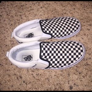 checkered vans