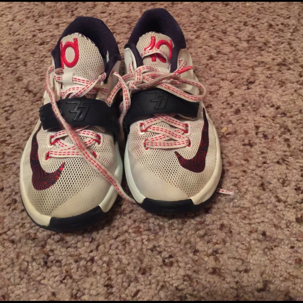 Boys Nike KD sneakers