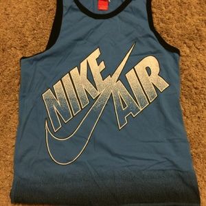 Nike tank