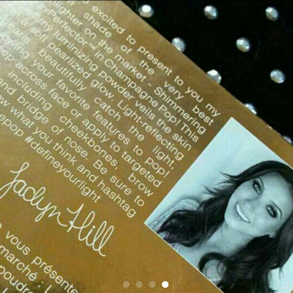 Becca Jaclyn Hill Shimmering Skin Hilighter - Picture 4 of 4