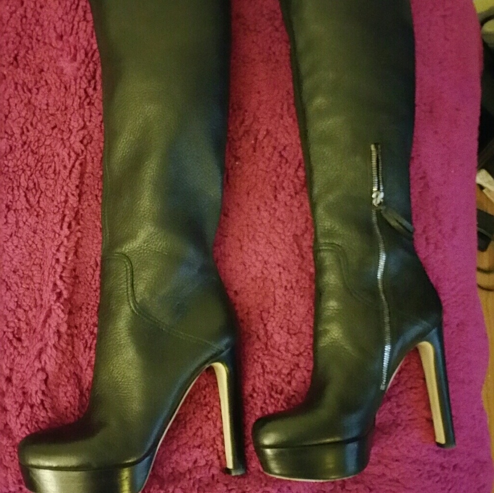 Size 8 Womans Miu Miu Prada Black leather boots