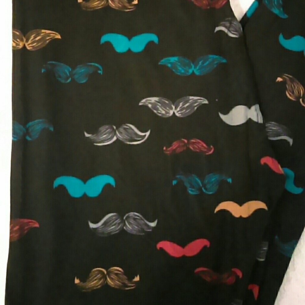 HTF Mustache Lularoe leggings! OS
