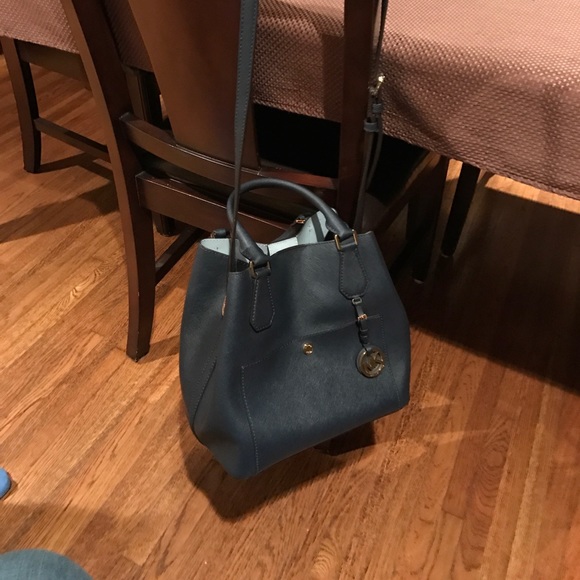 Purse - Picture 3 of 7