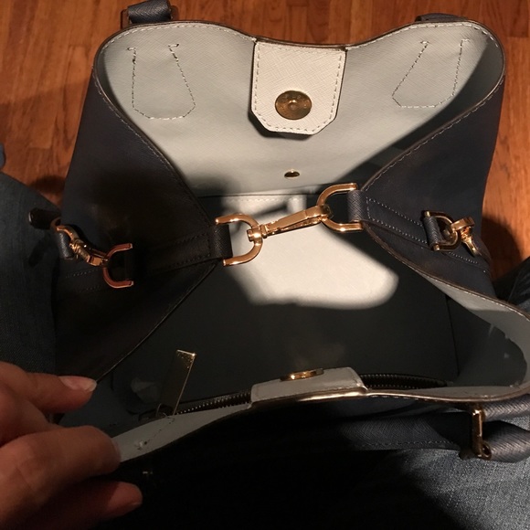 Purse - Picture 7 of 7