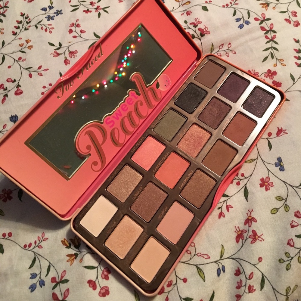 SOLD DUPE peach palette