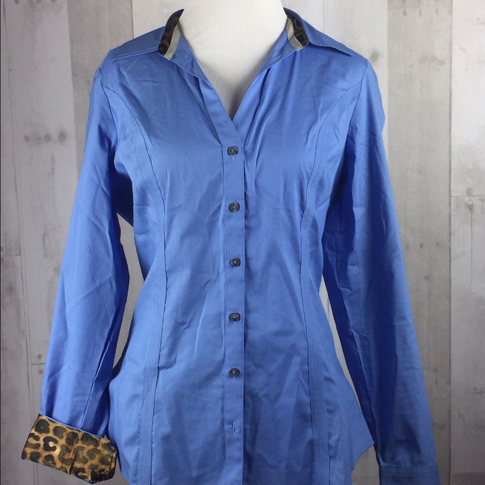 NWOT M Express Essential Shirt