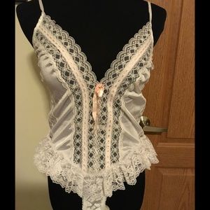 🌸 Sexy White Camisole Bodysuit New 🛍