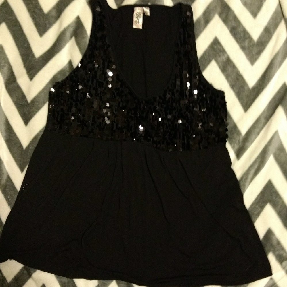 2x sparkly tank