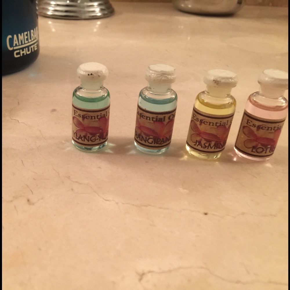 Essential oil starter kit straight from Bali!