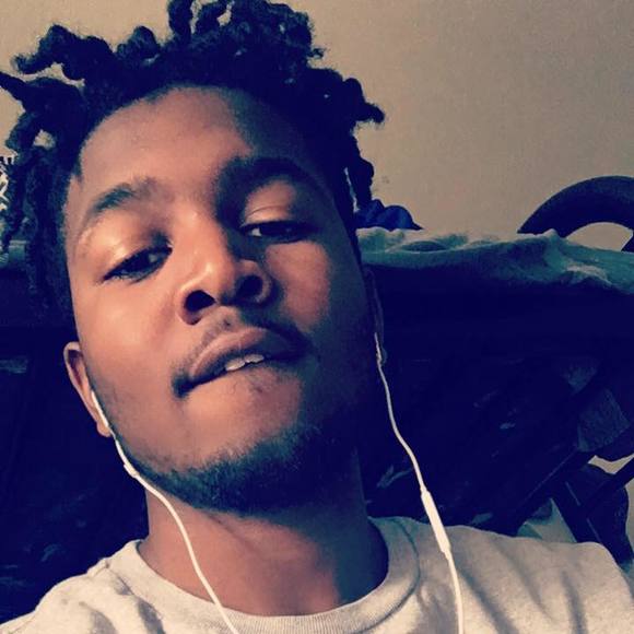 Meet your Posher, Chris - Picture 1 of 1