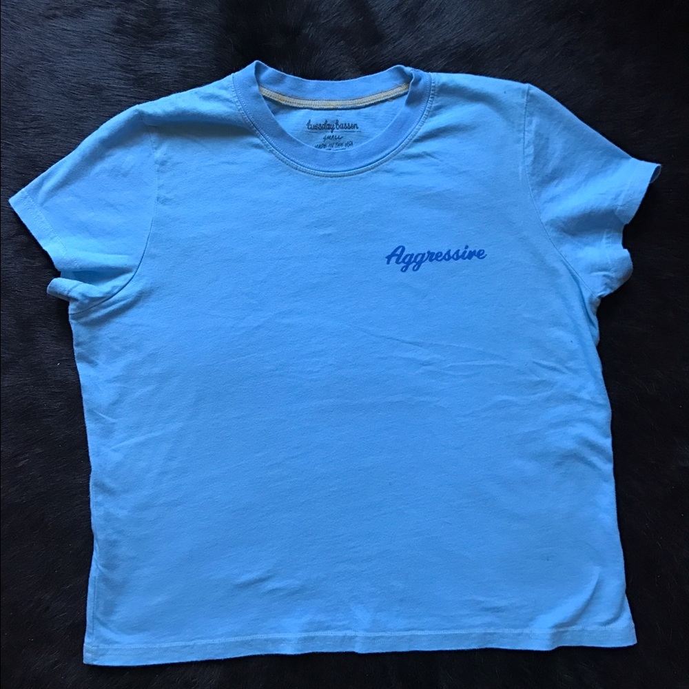Tuesday Bassen Aggressive tee, baby blue