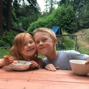 Meet your Posher, Pamela