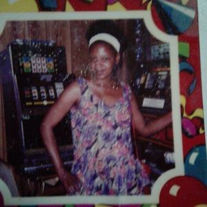 Meet your Posher, Joyce