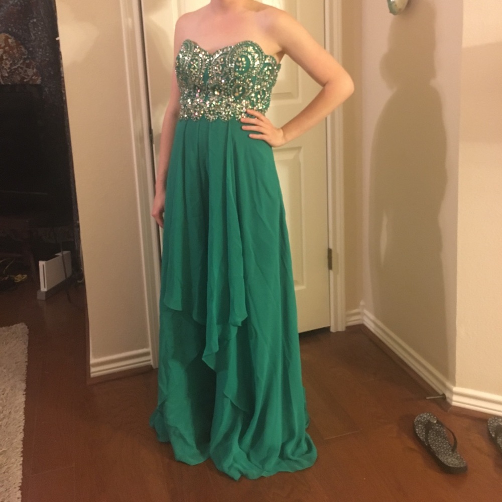 Prom dress