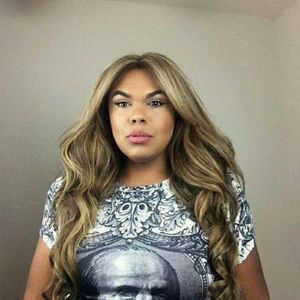 Meet your Posher, Gabriella m.