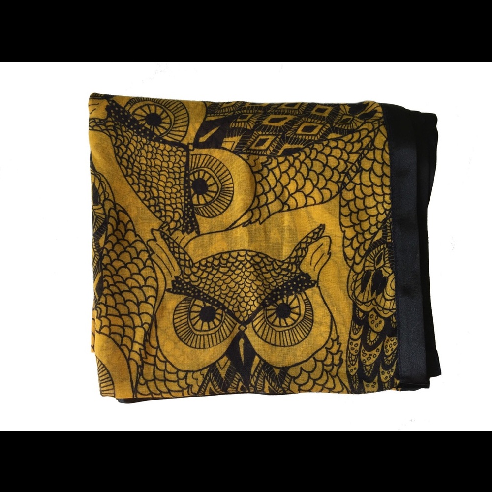 Owl Printed Oblong Scarf
