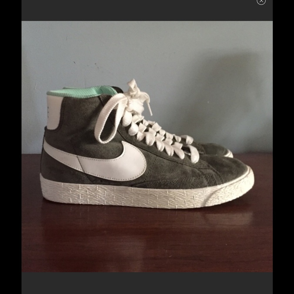 New J.Crew + Nike Suede Blazer Mid Vintage Sneaker