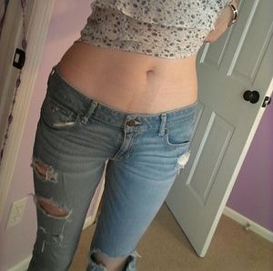 Total distressed Hollister jeans