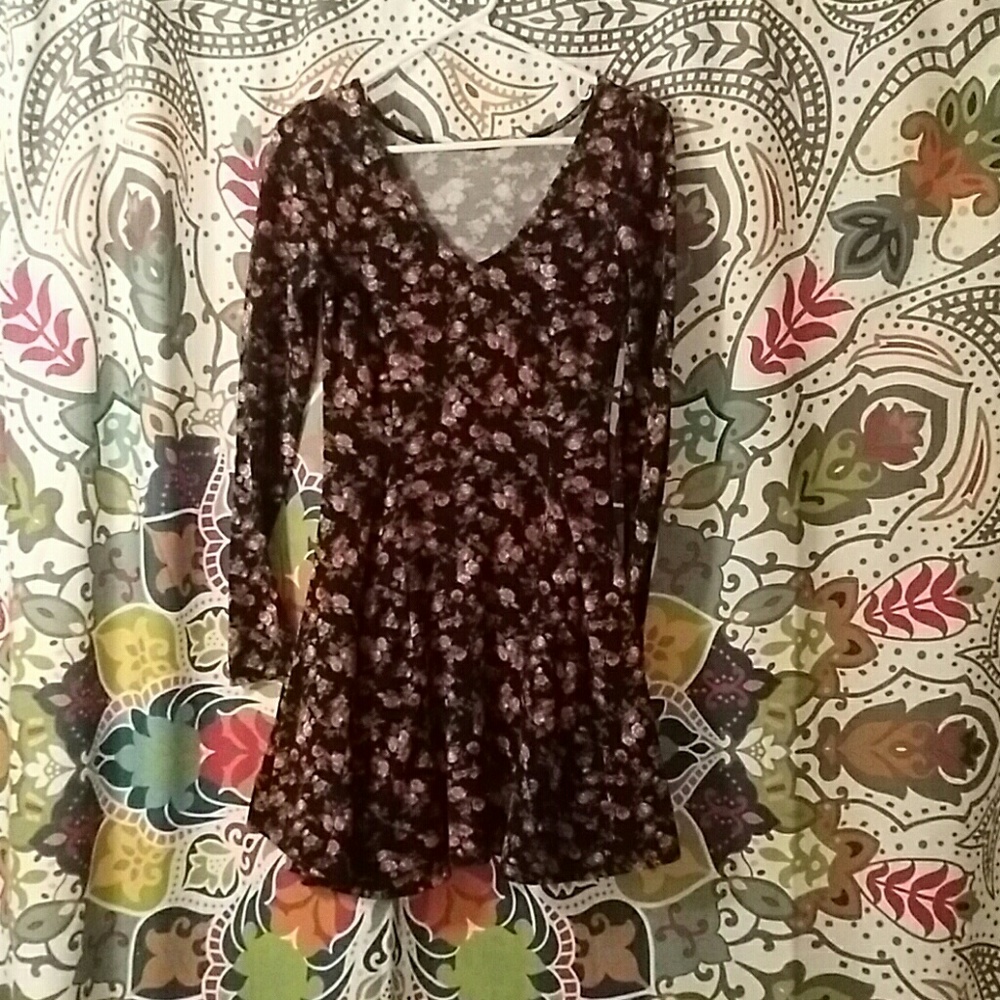 Floral longsleeve dress