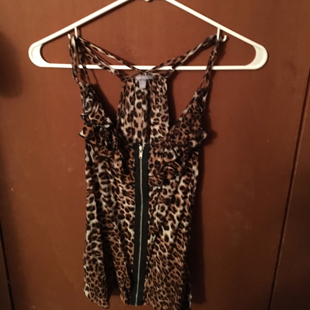 Zip up tank top!