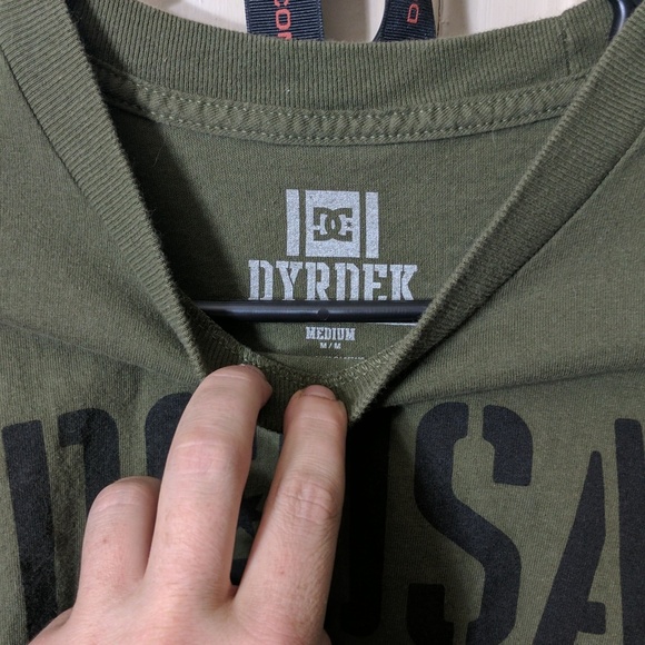 Dc tee. Size medium - Picture 2 of 2