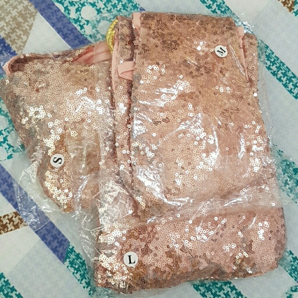 Only 1 Medium Available Sexy Sequin Bikini - Picture 7 of 7