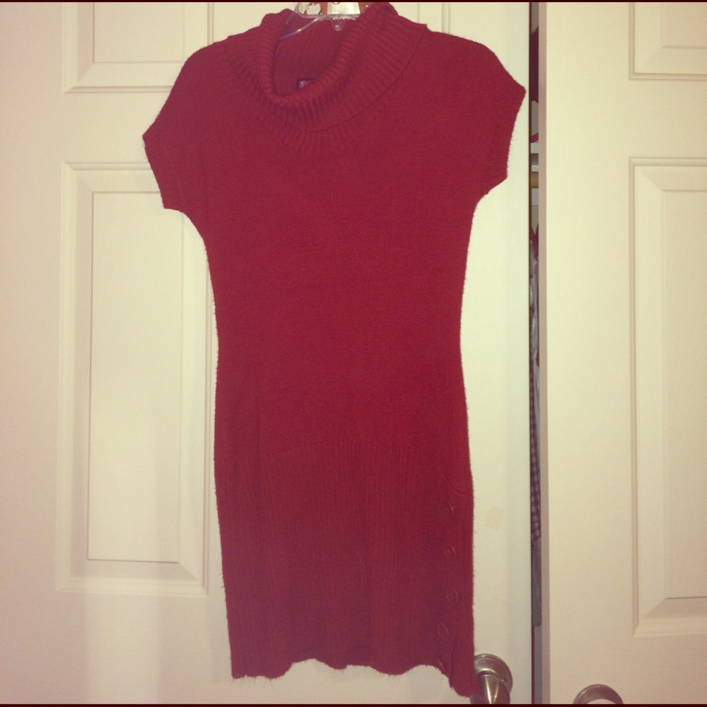 Red short sleeved sweater dress