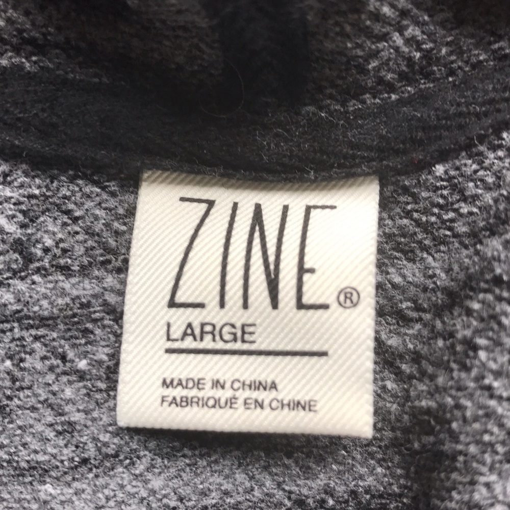 Patterned zip up - Picture 2 of 2