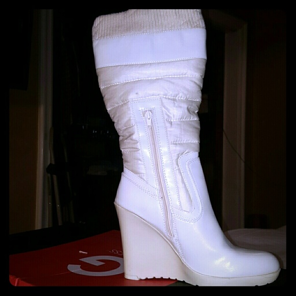 Guess Boots - Picture 5 of 7