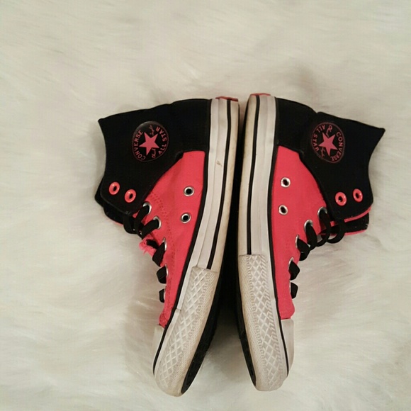 Girls Converse - Picture 3 of 4