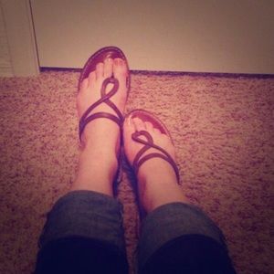 American Eagle Sandals