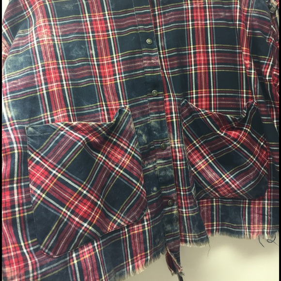 Button down - Picture 4 of 4