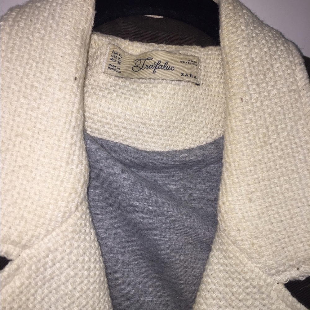 Jacket - Picture 4 of 4