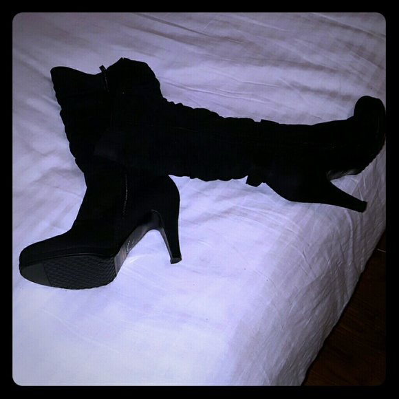 **SOLD** - Picture 8 of 8